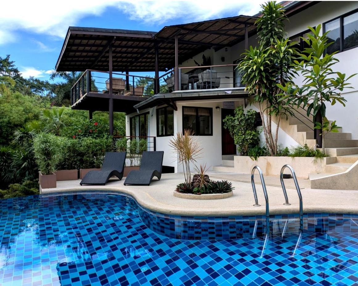 Modern 4 Bdr Villa, Privat Pool, Walk Villa *